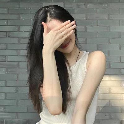 弯曲幸运草 海报